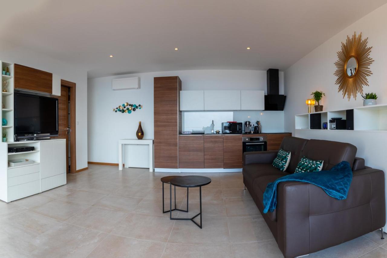 Vistazur Luxueux Appartement Avec Terrasse Et Piscine Le Le Rayol-Canadel-sur-Mer Kültér fotó