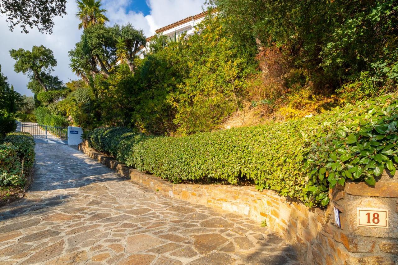 Vistazur Luxueux Appartement Avec Terrasse Et Piscine Le Le Rayol-Canadel-sur-Mer Kültér fotó